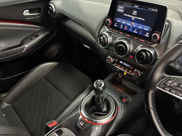Nissan Juke 1.0 DiG-T Tekna 5dr