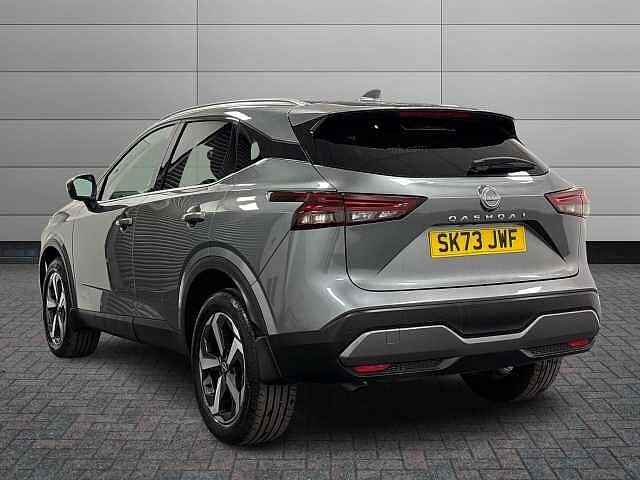 Nissan Qashqai 1.3 DiG-T MH 158 N-Connecta 5dr Xtronic
