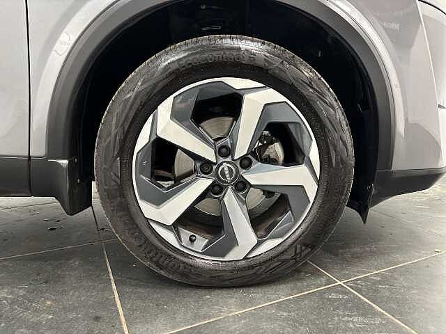 Nissan Qashqai 1.3 DiG-T MH 158 N-Connecta 5dr Xtronic