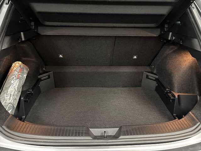 Nissan Qashqai 1.3 DiG-T MH 158 N-Connecta 5dr Xtronic