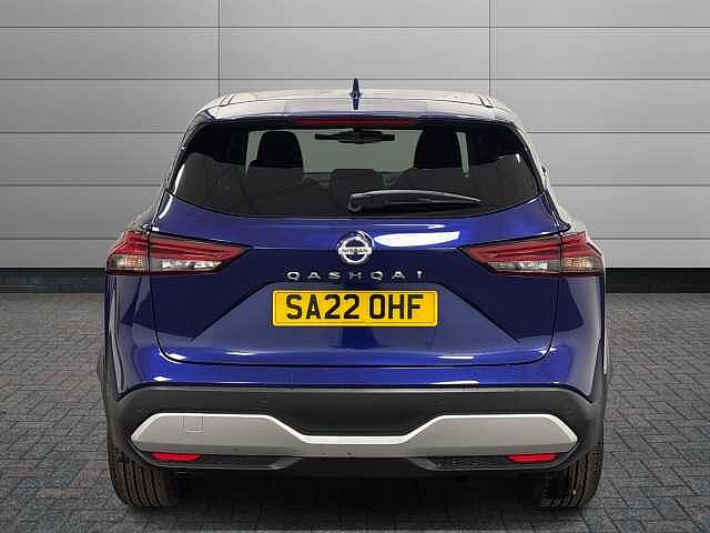 Nissan Qashqai 1.3 DiG-T MH N-Connecta 5dr