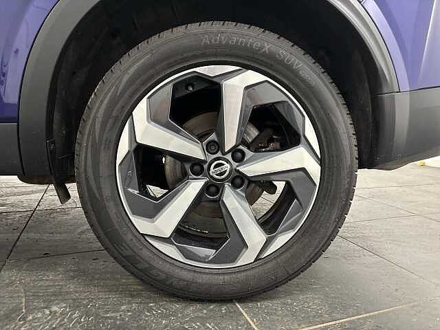 Nissan Qashqai 1.3 DiG-T MH N-Connecta 5dr