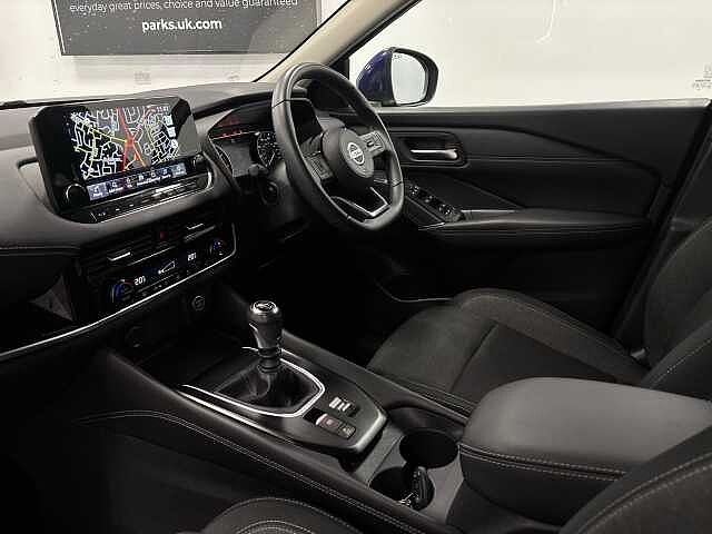 Nissan Qashqai 1.3 DiG-T MH N-Connecta 5dr