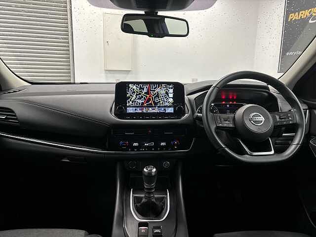Nissan Qashqai 1.3 DiG-T MH N-Connecta 5dr