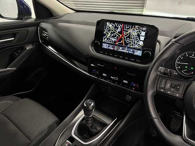 Nissan Qashqai 1.3 DiG-T MH N-Connecta 5dr