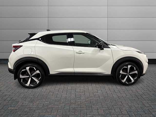 Nissan Juke 1.0 DiG-T N-Connecta 5dr
