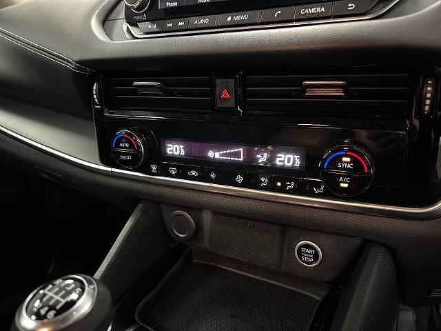 Nissan Qashqai 1.3 DiG-T MH Acenta Premium 5dr