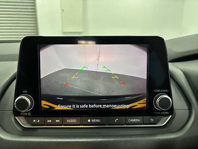 Nissan Qashqai 1.3 DiG-T MH Acenta Premium 5dr