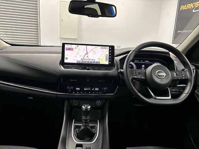 Nissan Qashqai 1.3 DiG-T MH N-Connecta 5dr