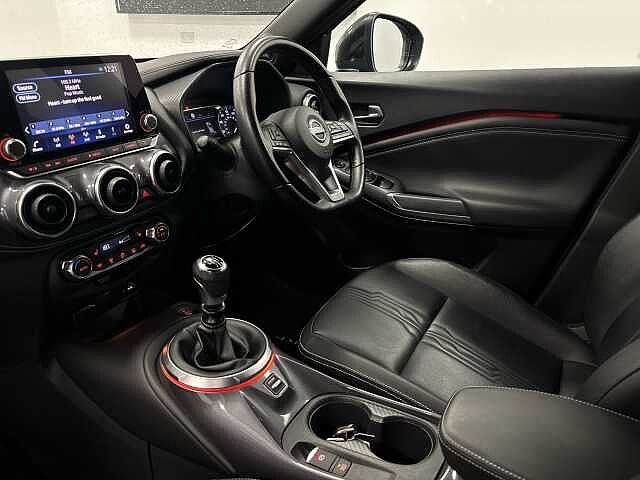 Nissan Juke 1.0 DiG-T 114 Tekna 5dr