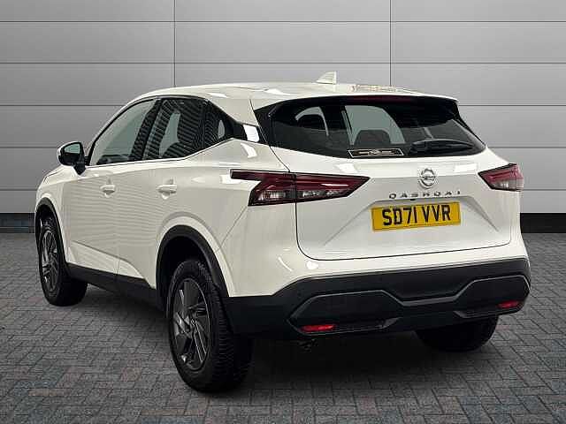 Nissan Qashqai 1.3 DiG-T MH Acenta Premium 5dr