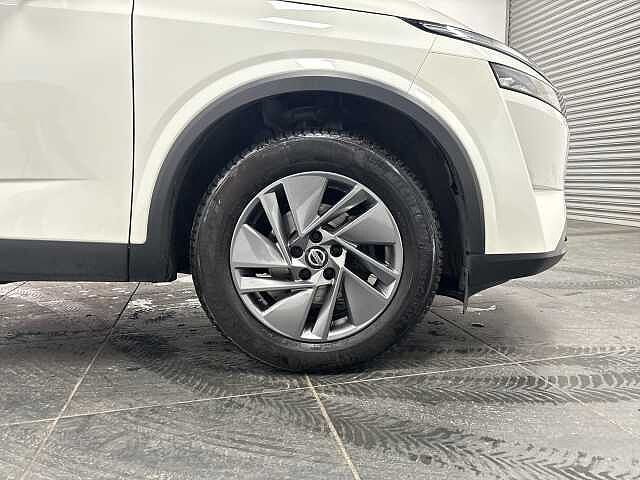 Nissan Qashqai 1.3 DiG-T MH Acenta Premium 5dr