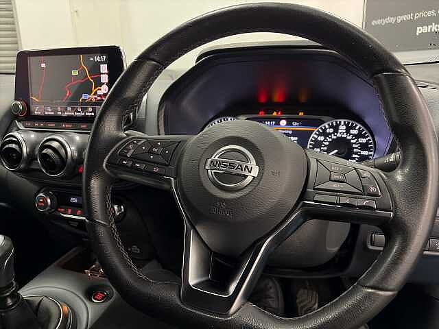 Nissan Juke 1.0 DiG-T 114 N-Connecta 5dr