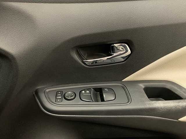 Nissan Micra 1.0 DIG-T 117 Acenta 5dr