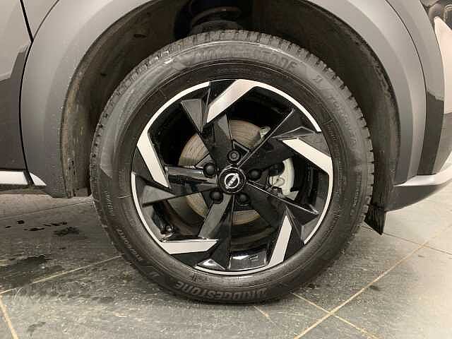 Nissan Juke 1.6 Hybrid N-Connecta 5dr Auto