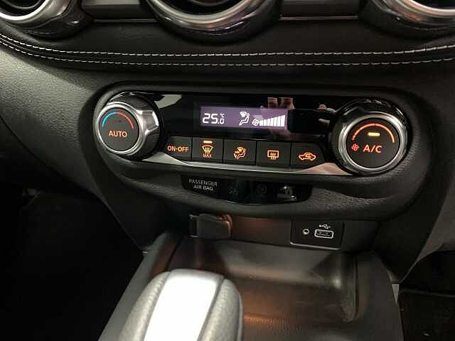 Nissan Juke 1.6 Hybrid N-Connecta 5dr Auto