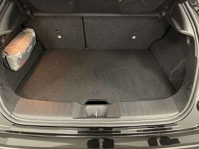 Nissan Juke 1.6 Hybrid N-Connecta 5dr Auto