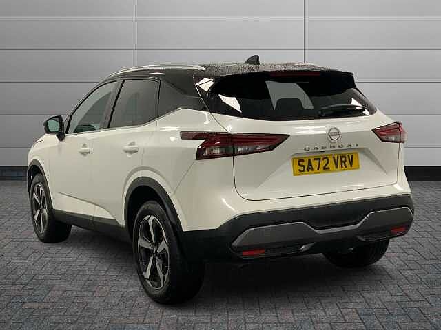 Nissan Qashqai 1.3 DiG-T MH N-Connecta 5dr