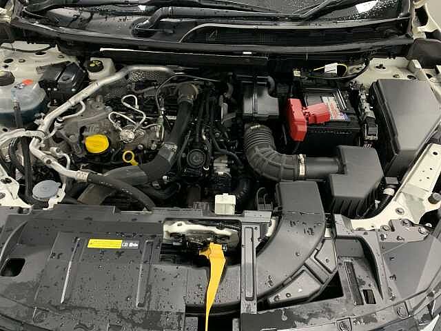 Nissan Qashqai 1.3 DiG-T MH N-Connecta 5dr