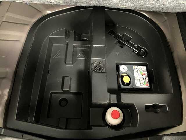 Nissan Juke 1.0 DiG-T 114 N-Connecta 5dr