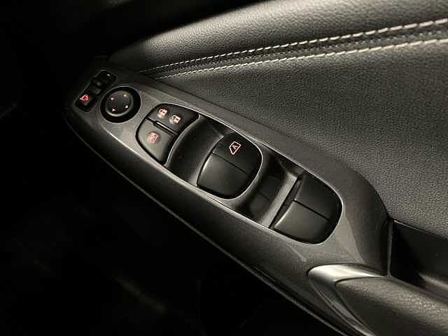 Nissan Juke 1.0 DiG-T 114 N-Connecta 5dr