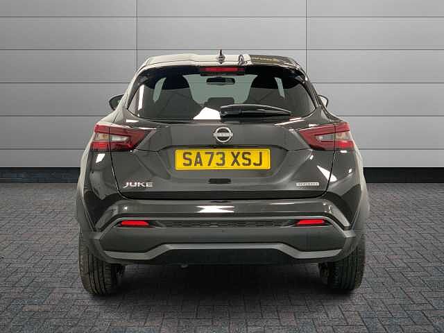 Nissan Juke 1.6 Hybrid N-Connecta 5dr Auto