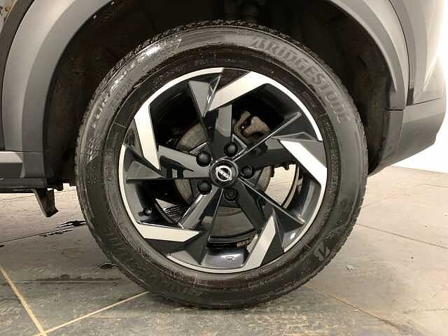 Nissan Juke 1.6 Hybrid N-Connecta 5dr Auto