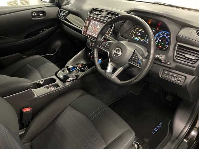 Nissan Leaf 110kW N-Connecta 39kWh 5dr Auto