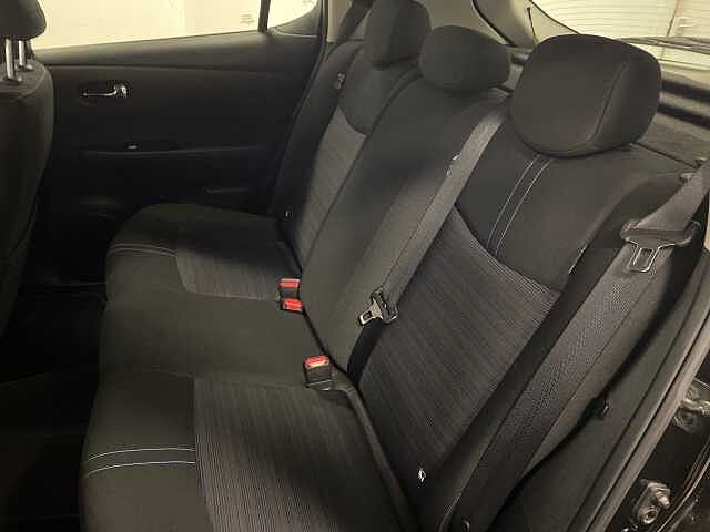 Nissan Leaf 110kW N-Connecta 39kWh 5dr Auto