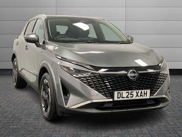 Nissan Qashqai 1.3 DiG-T MH N-Connecta 5dr