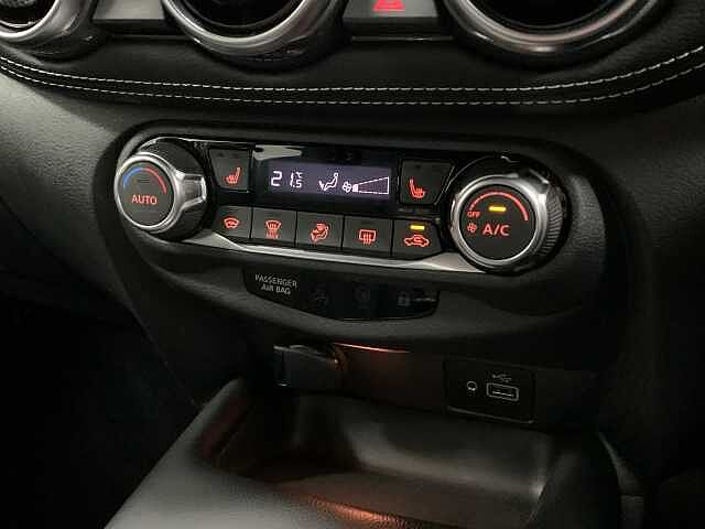 Nissan Juke 1.0 DiG-T 114 Tekna 5dr