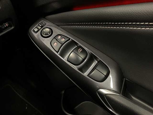 Nissan Juke 1.0 DiG-T 114 Tekna 5dr